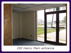 200 Henry Main entrance